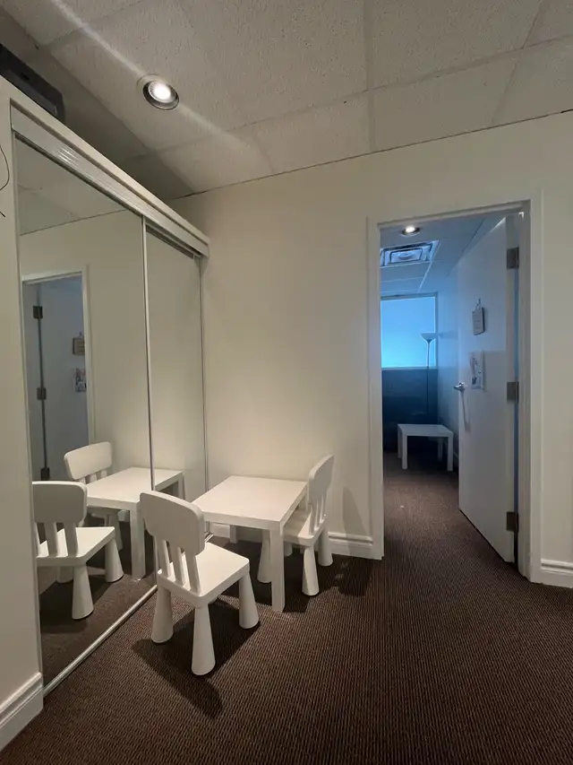 Professional office unit - Photo 5