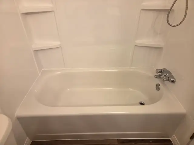 Southside 2 Bedroom Townhome Available Immediately - Photo 8