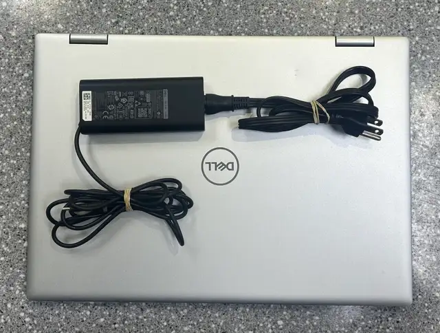 Dell Inspiration 16" Convertible 17 136P 16GB 500SSD - Photo 2