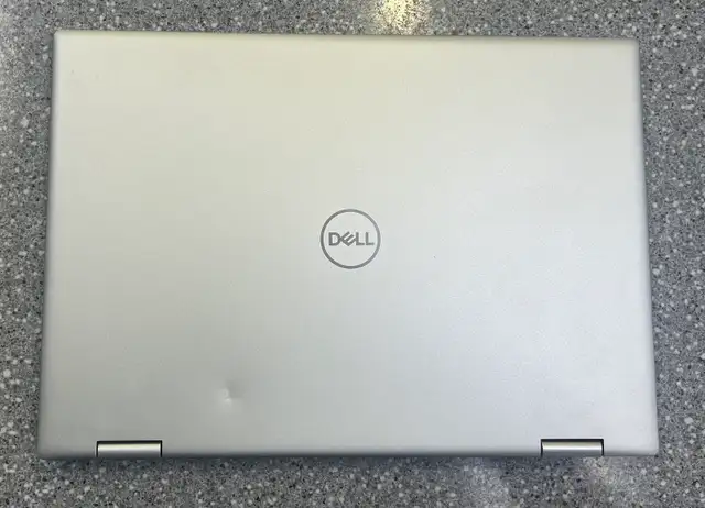 Dell Inspiration 16" Convertible 17 136P 16GB 500SSD - Photo 3