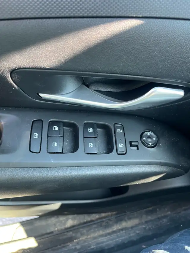 2022 Hyundai Tucson AWD - Photo 6