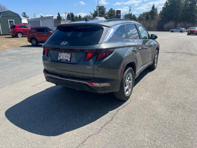 2022 Hyundai Tucson AWD - Photo 7