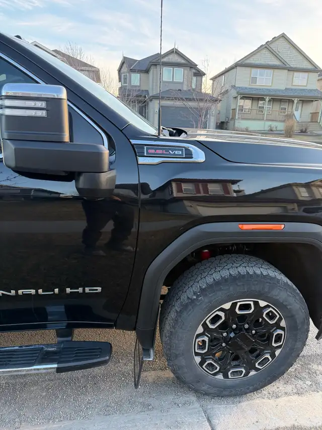 2021 GMC Sierra 3500 HD Extended Cab & Chassis - Photo 9