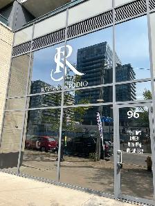 Barber Chair For Rent ( DOWNTOWN TORONTO)