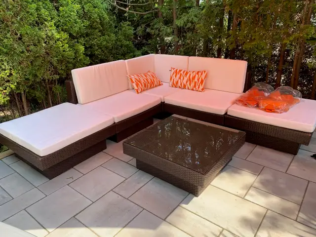 Patio Set – 6 pieces