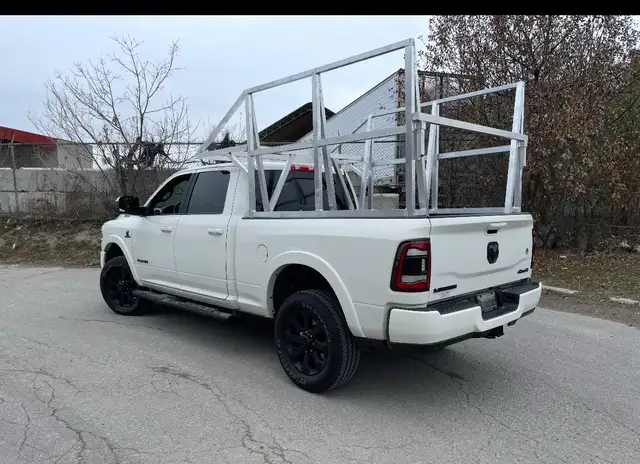 Glass Racks & Roof Racks