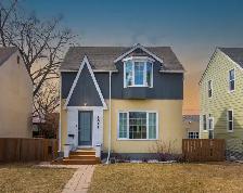 Cute n Cozy 3bdrm 1040sqft 2-Storey nestled on a quiet bay!