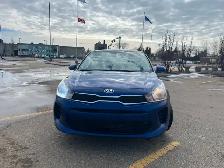 2020 Kia Rio LX  IVT, service history (paper) Carfax garage-kept - Photo 3