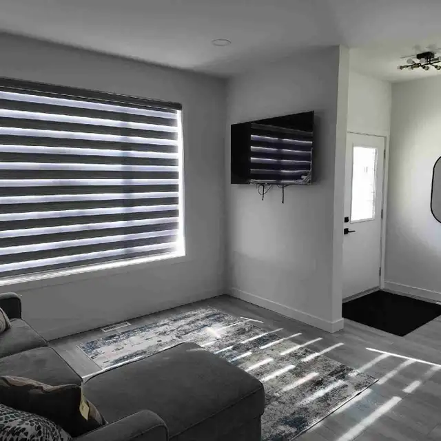 SHORT TERM RENTAL- FULLY FURNISHED HOUSE.