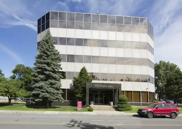 Loft industriel de 734 p.c. (avec cuisinette)dans Montréal-Nord! - Photo 9