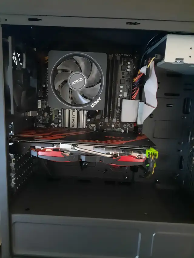 AMD FX 9370 - Photo 2