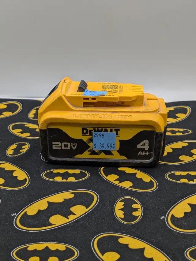 Dewalt DCB204 4AH Battery (#2995)