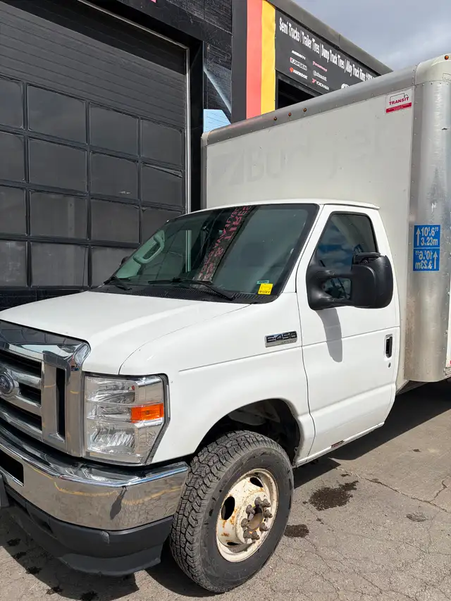 2021 FORD E-450 SUPER DUTY CUBE VAN | HEAVY-DUTY | - Photo 7