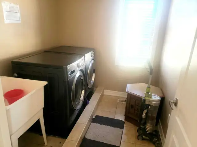 Shared Room for girls rental - Photo 5