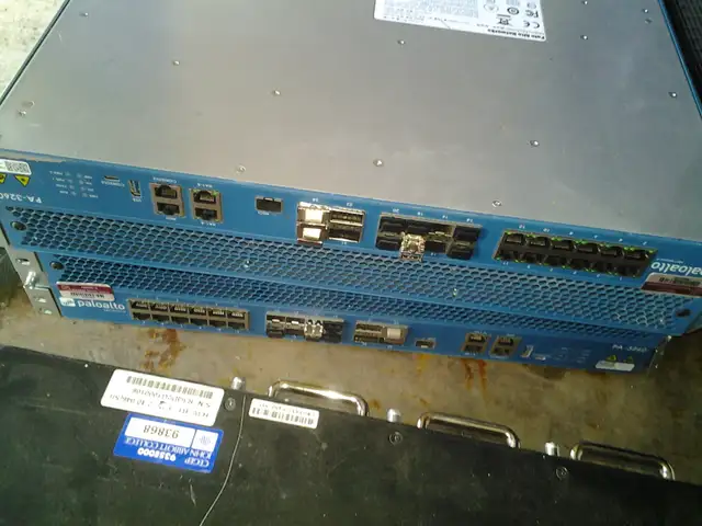 Palo Alto PA-3260 10g sfp 40g qsfp  Enterprise Firewall  2000  c