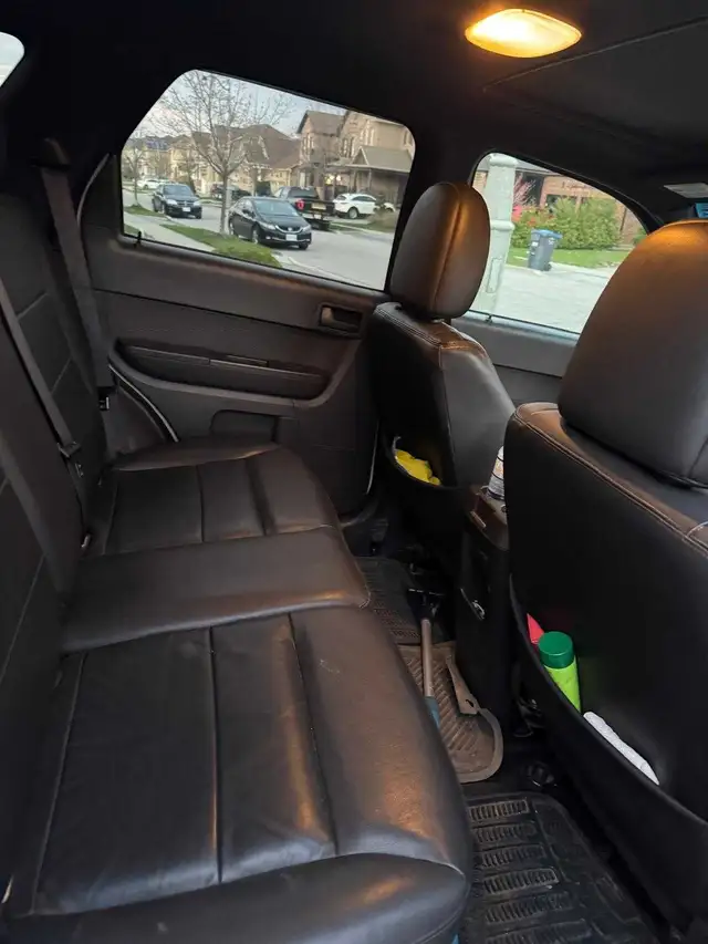 2011 FORD ESCAPE XLT LEATHER SUNROOF - Photo 6