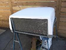 RV AIR CONDITIONER