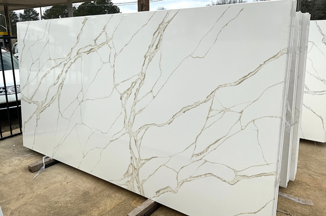 White Quartz Countertop  -  Factory unloaded - Photo 4