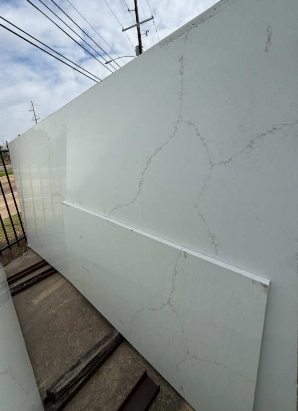 White Quartz Countertop  -  Factory unloaded - Photo 5