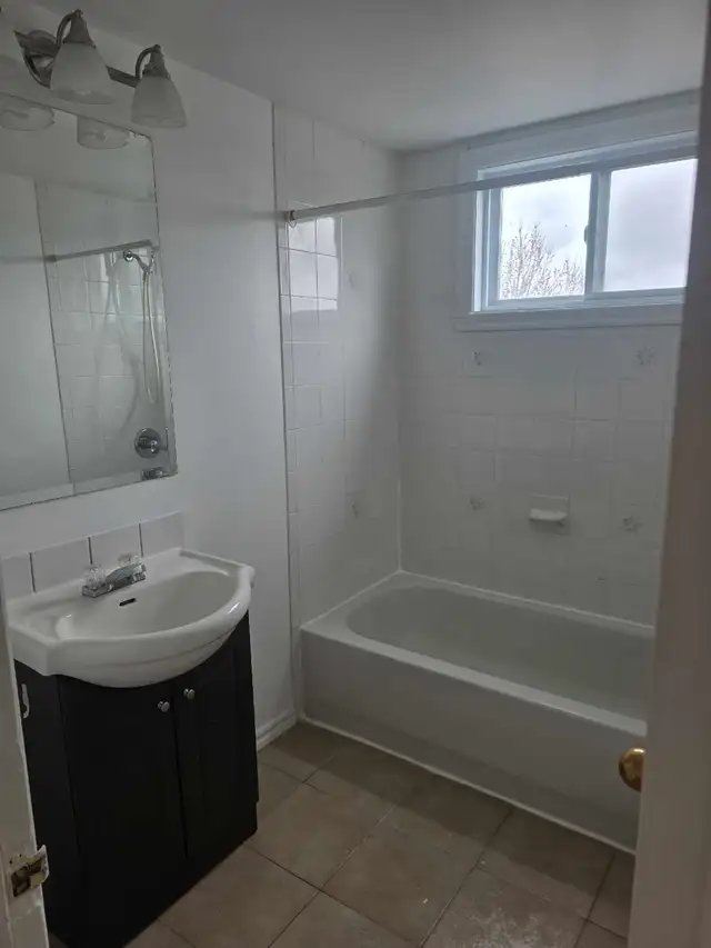 apparemment 4 1/2 a louer a pointe aux trembles - Photo 8