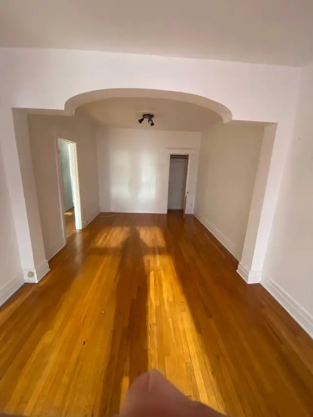 Verdun 2e étage grand 4 ½ - Photo 2