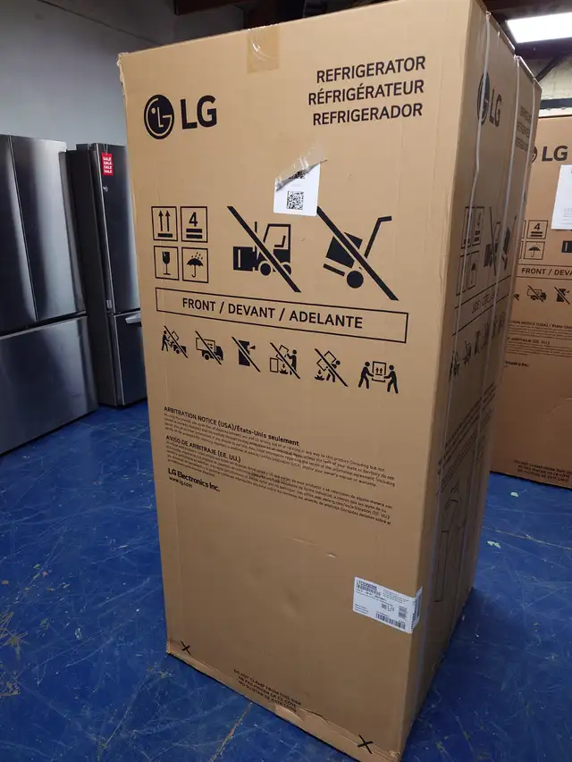 LG '30' Stainless Steel Top Freezer Fridge on Sale‼️ - Photo 5