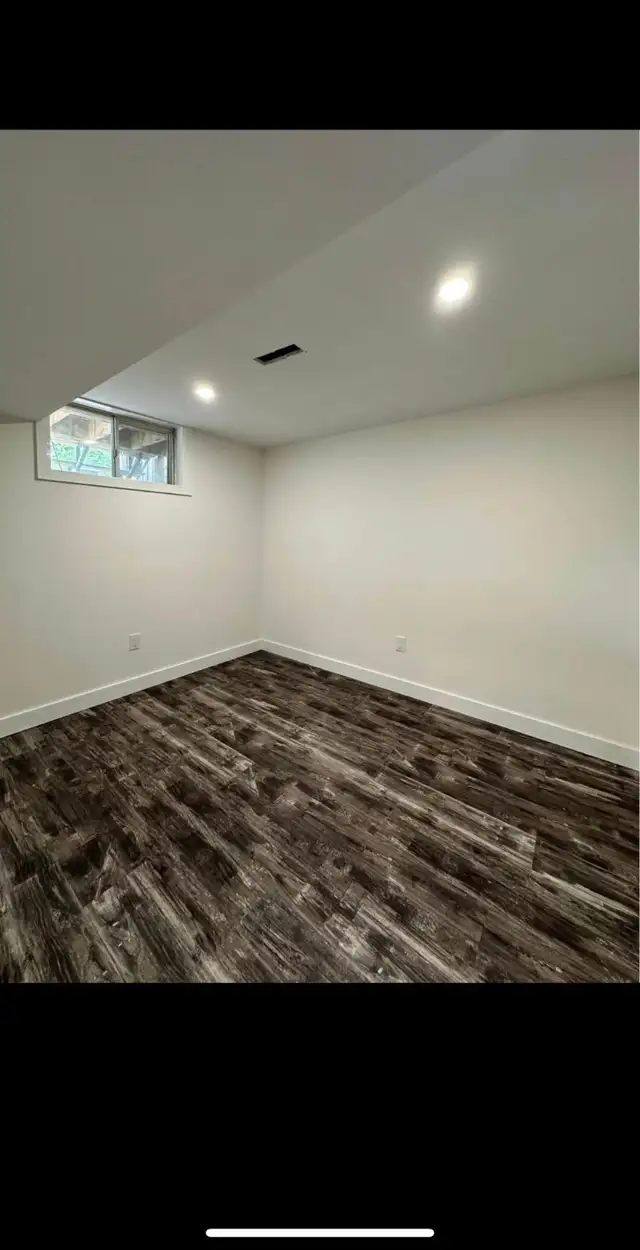 Newly furnished  2 bedroom, 1 bathroom private unit - Photo 4