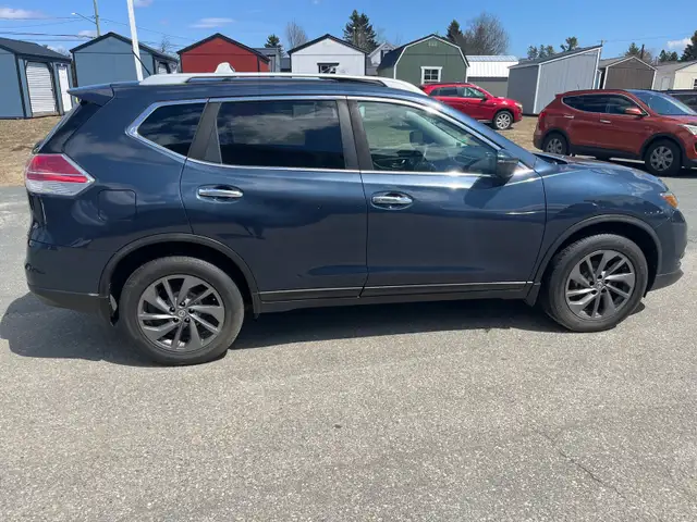 2016 Nissan Rogue - Photo 2