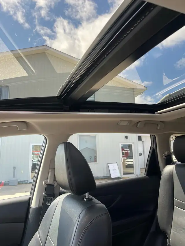 2016 Nissan Rogue - Photo 5