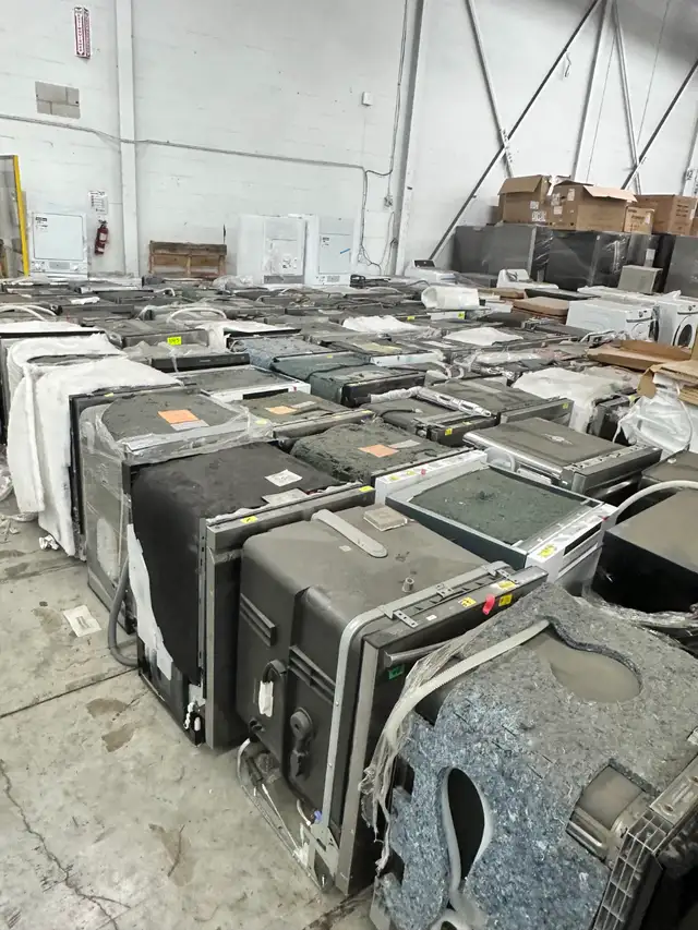 DISHWASHERS ON SALE 40% OFF RETAIL