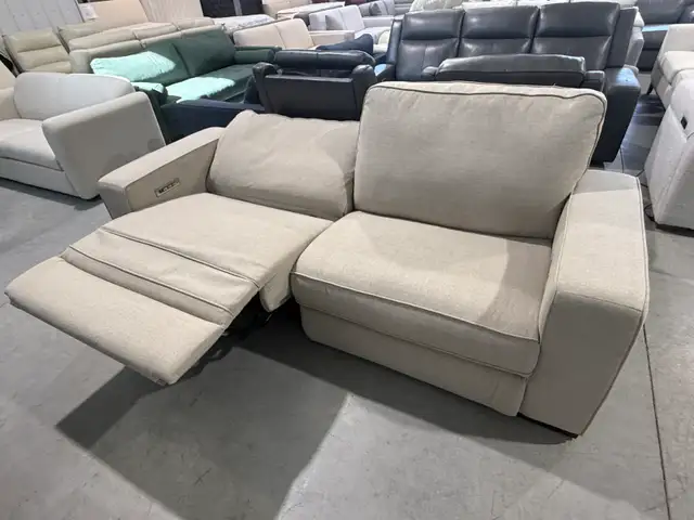 Fabric triple power reclining sofa - Photo 4
