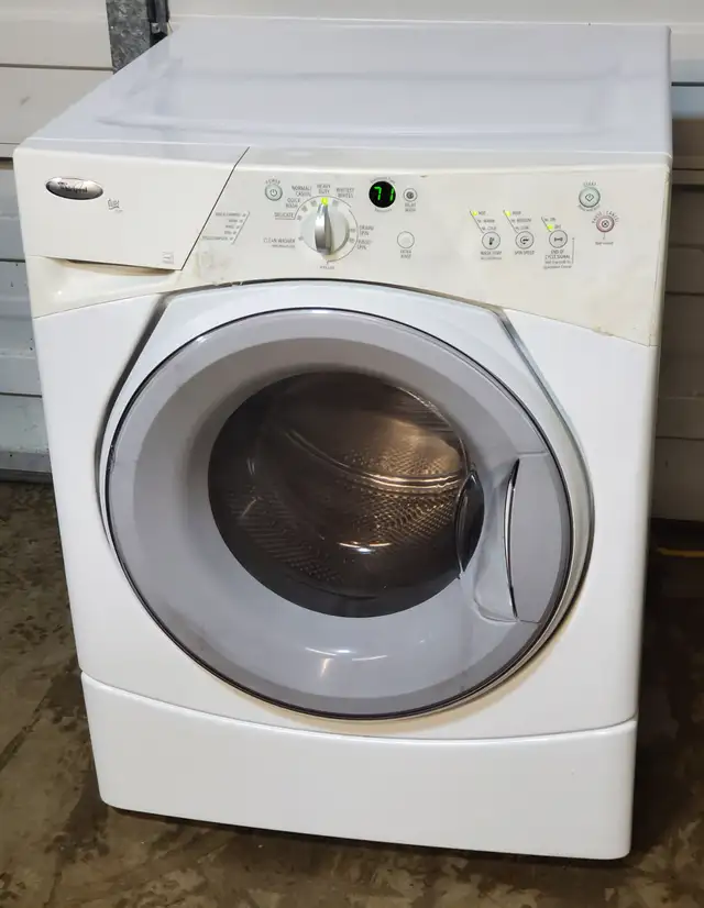 Whirlpool Duet front loading washer- Clean and working - - Photo 2