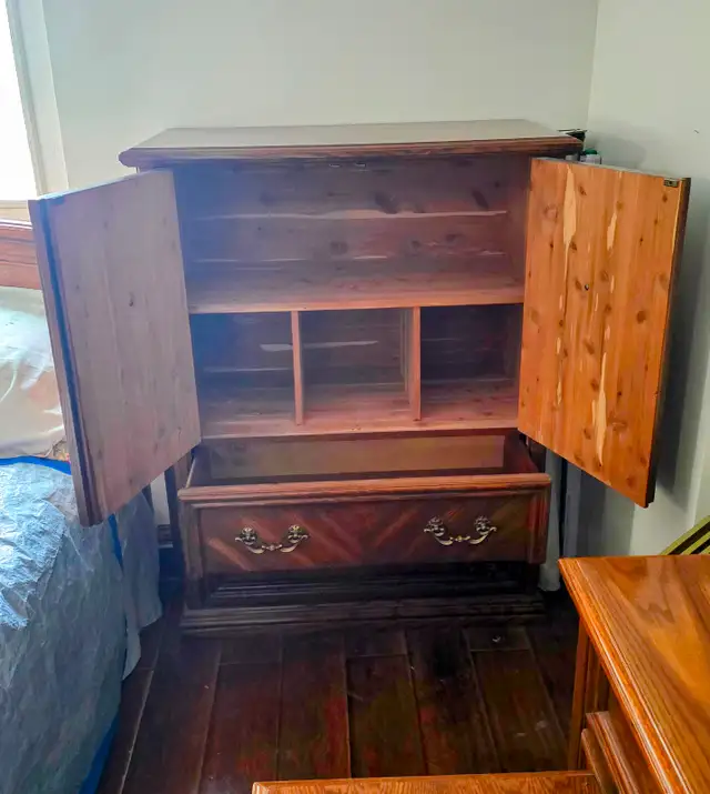 Bedroom Suite for sale - Photo 2