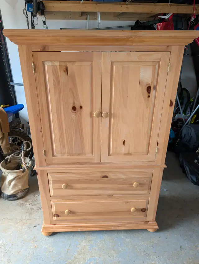 Armoire, broyhill fontana . - Photo 4