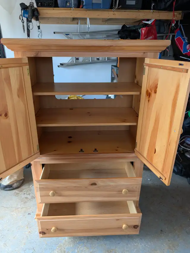 Armoire, broyhill fontana . - Photo 6