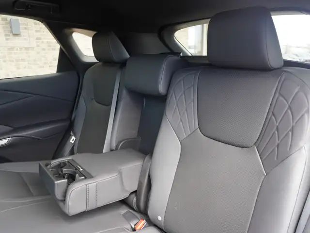 2023 Lexus RX RX 350h - Photo 22