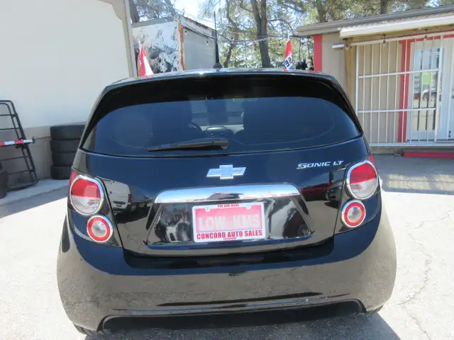 2012 Chevrolet Sonic LT - Photo 8