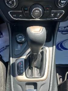 2016 Jeep Cherokee 4X4 - Photo 7
