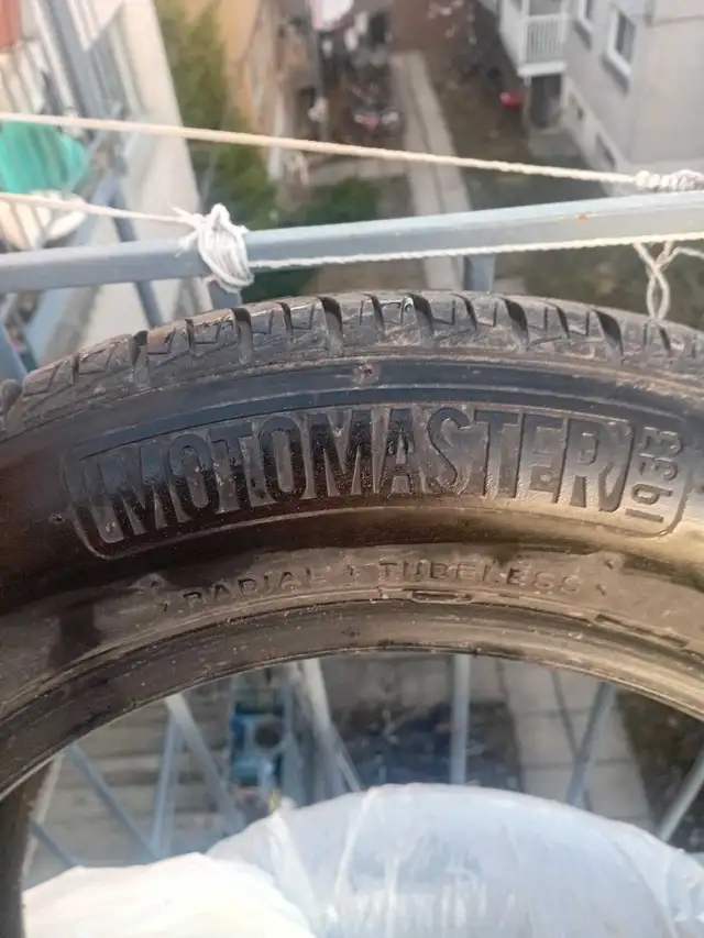 4x 185/60R15 4season en tres bon etat 125$ - Photo 3