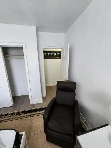 Nice room, utilities incl. avail now or May 1, Wilson & Bathurst