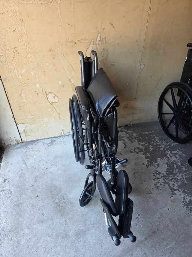 Wheelchair with Elevating Leg Rests - Photo 7