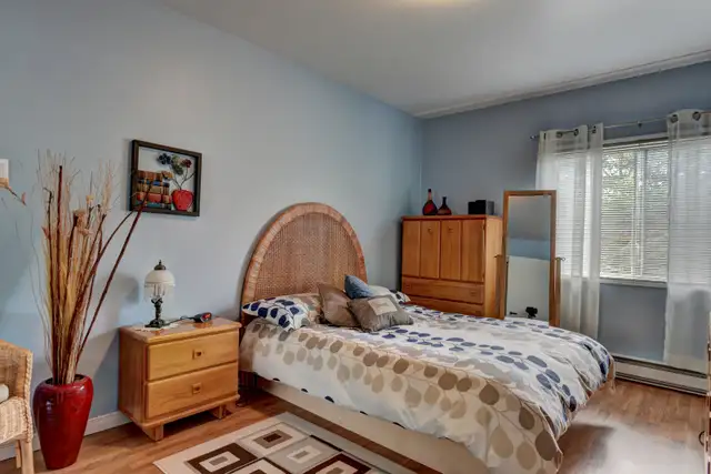BEAU 4 ½-CHARLESBOURG,RÉNOVÉ, 1295$/MOIS TOUT INCLUS! JUILLET - Photo 8