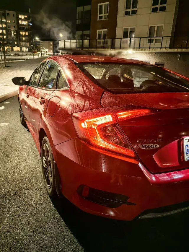 2019 Honda Civic LX 83000km for sale - Photo 4