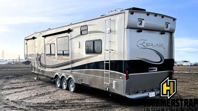 2008 KZ RV Escalade 40 Ft 5th Wheel Toy Hauler Travel Trailer - Photo 6