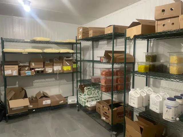 Papa John' Pizza for Sale - Photo 8