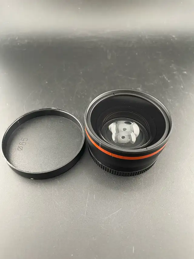 Zeetech Pro Series 0.43x Macro Lens - Photo 3