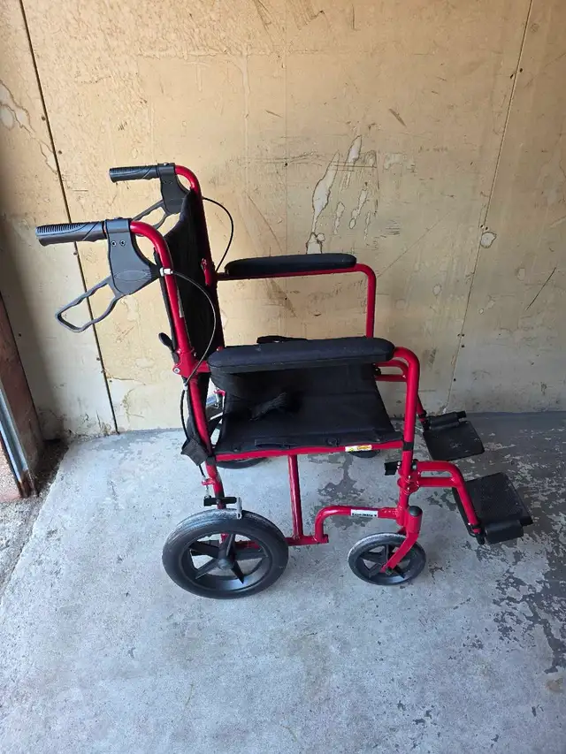 Transport Wheelchair - 19' seat - Photo 2