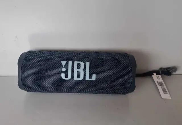 JBL Flip 6 Speaker (31003104)