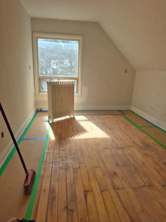 Annex Bright 3 Bedroom 3 Bathroom shared yard June 1st - Photo 5