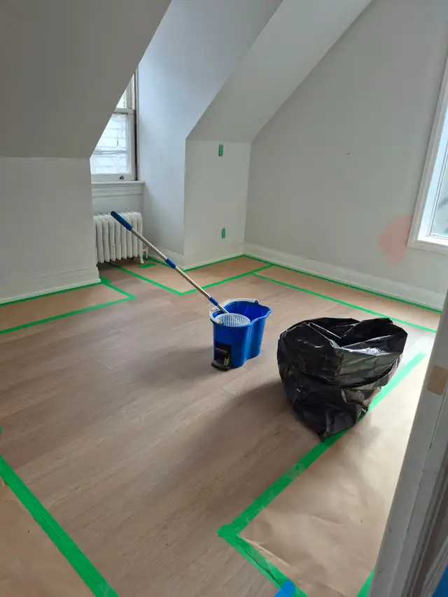 Annex Bright 3 Bedroom 3 Bathroom shared yard June 1st - Photo 7